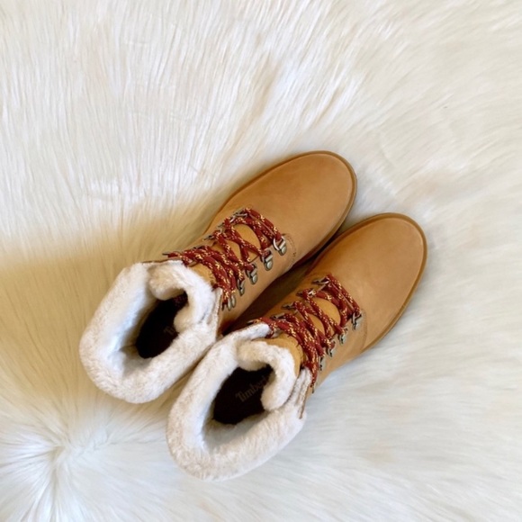 Timberland Wheat Kinsley Waterproof Mid Hiker Boot - Picture 2 of 7